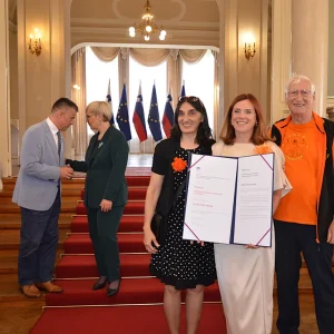 Društvo Šola zdravja med šestimi prejemniki Priznanja Republike Slovenije za prostovoljstvo